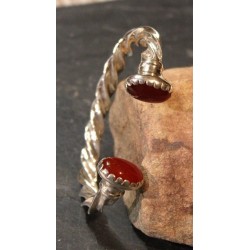 Bracelet Torque à Sertis Ovale