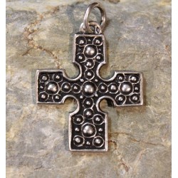 Croix Celte Carrée