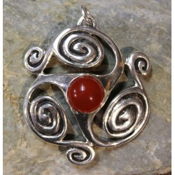 Pendentif Grand Triskel ajouré