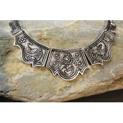 Collier Armel